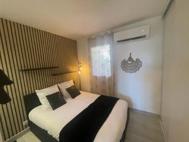 La Martina Apartment Сен Максим Екстериор снимка