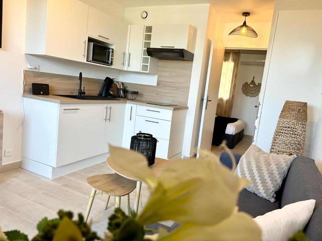 La Martina Apartment Сен Максим Екстериор снимка